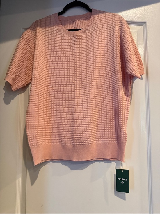 HALARA Tops - HALARA Soft Pink Waffle Knit Short Sleeve Sweater NWT SIZE L